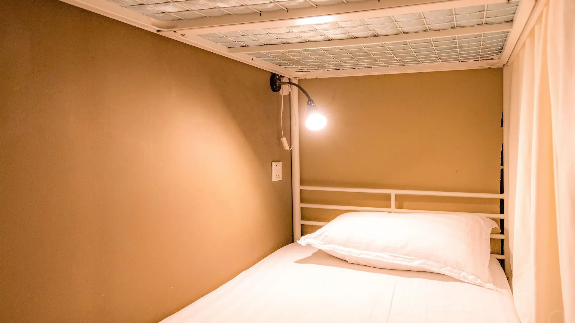 Beds & Dreams Hostel シンガポール シンガポール